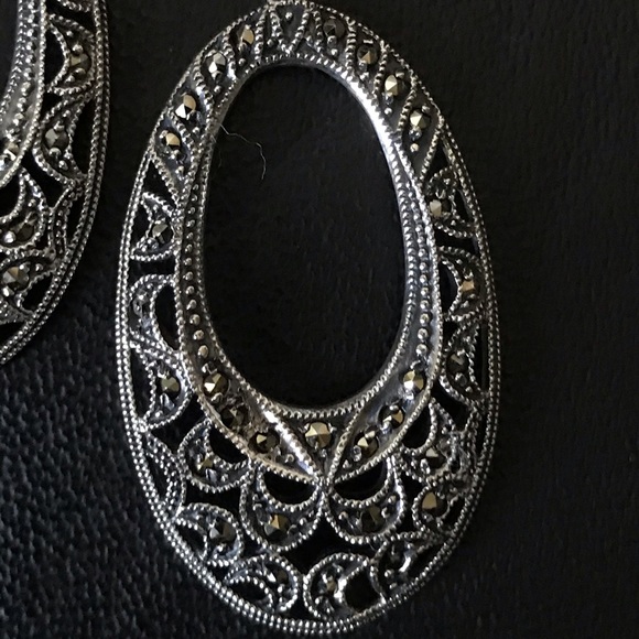 OVAL SILVER AND MARCASITE DROP EARRINGS - Picture 5 of 10